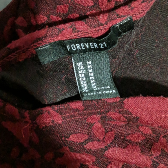 Burgondy dress - Picture 3 of 3